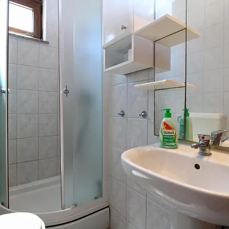 Veroslava 2159 Apartman Póla